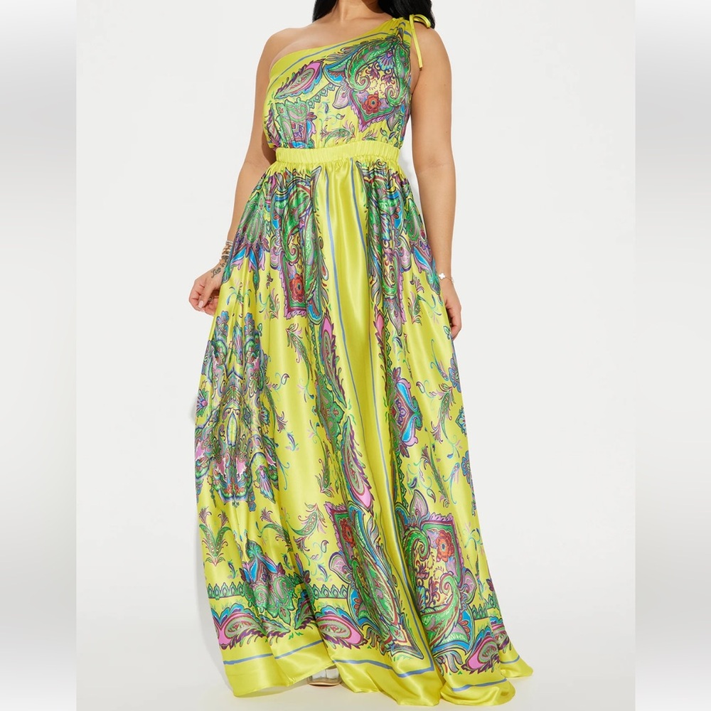 Maxi dress